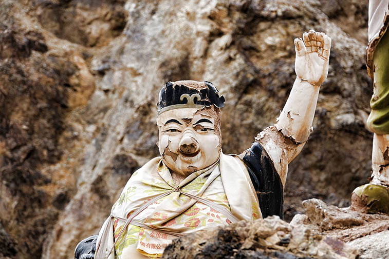 VR Experience of Dunhuang 285 cave