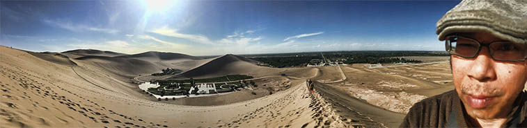 VR Experience of Dunhuang 285 cave