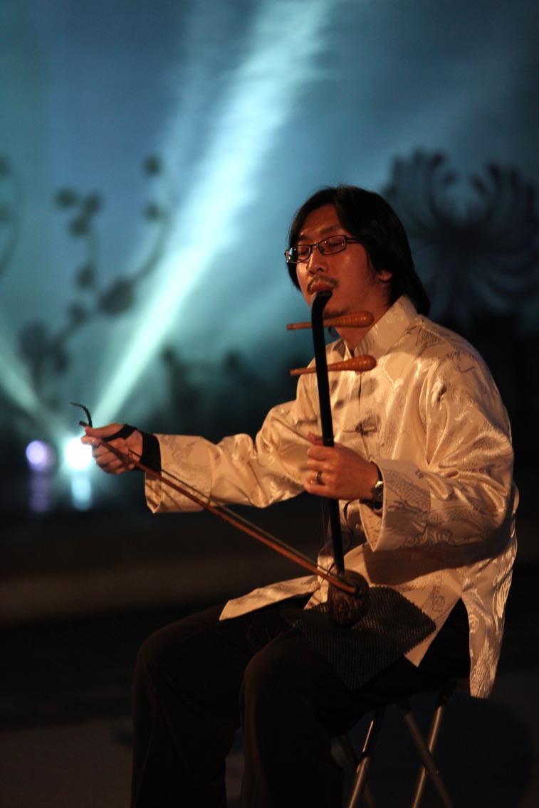 stereoscopic projection and interactive performing in Lin Historical Theater