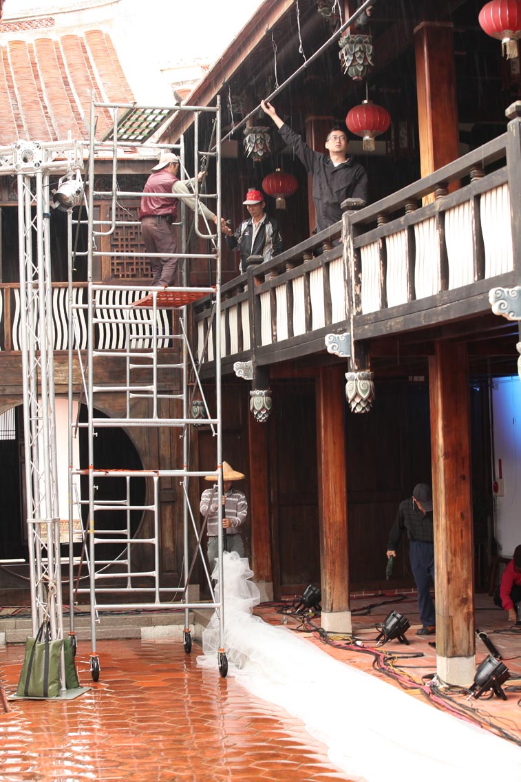 stereoscopic projection and interactive performing in Lin Historical Theater