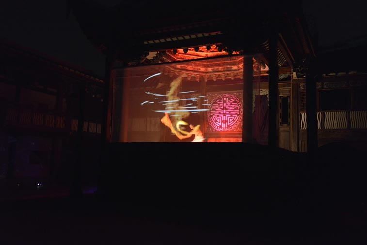 stereoscopic projection and interactive performing in Lin Historical Theater